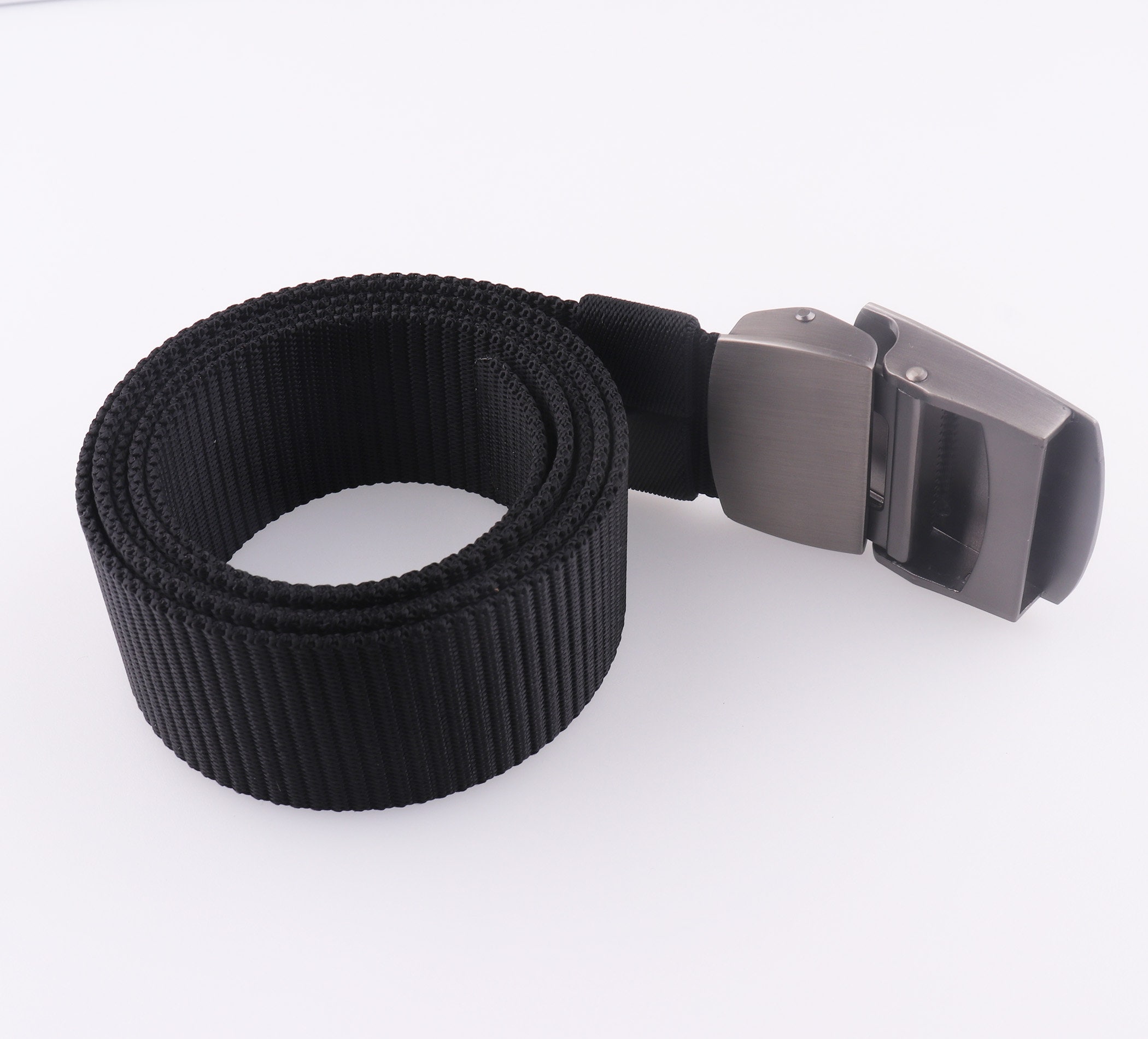 Nylon belt with metal buckle online
