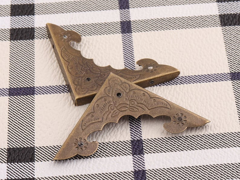 8pcs Bronze Corners 1 58 40mm Embossed Corner Decorative Corner Protector\u00a0Metal Corner Protector Tips Decorative Bracket Box Decoration