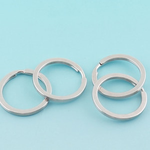 20pcs 28mm Flat Key Ring Silver O Ring Large Key Fob Ring Metal Split Ring for Key Chain Wholesale Key Ring Findings