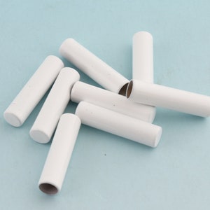 Weiße Slace Tips 4-10pcs 4mm Metall Aglets Rohr Verschlüsse Shoelace Bullets Seil Schnur Endet Schnur Ende Endet Metall Ende Tipps Ende Stopper