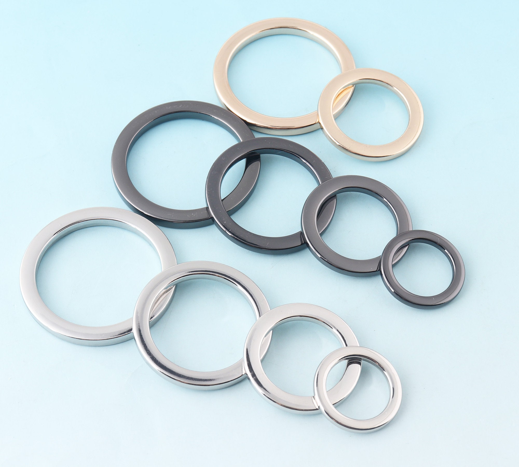 Silver Metal Rings for Crafts,Macrame Rings,Craft Rings,O Rings Metal,Metal  Circle,Small Metal O Rings Heavy Duty Round Ring for Bags Belts Dog