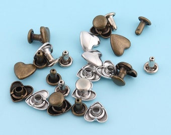 Bronze/Silber Nieten 100pcs 8 * 8mm Herz-Form Niete Metall Knopf Doppel capped Nieten Doppel Kopf Geldbörse Begriffe Nieten Nieten für Tasche / Gürtel