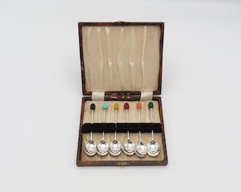 Vintage engelska silverpläterade Harlequin kaffebönsskedar i etui. 1950-talet