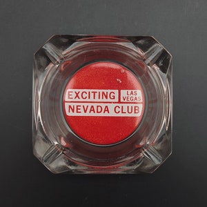 Scarce Vintage 1950s Nevada Club Casino Las Vegas Promotional Ashtray – Home Bar / Man Cave Accessory!