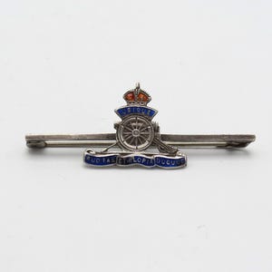 Vintage Royal Artillery WW1/WW2 Sterling Silver & Enamel Sweetheart Brooch