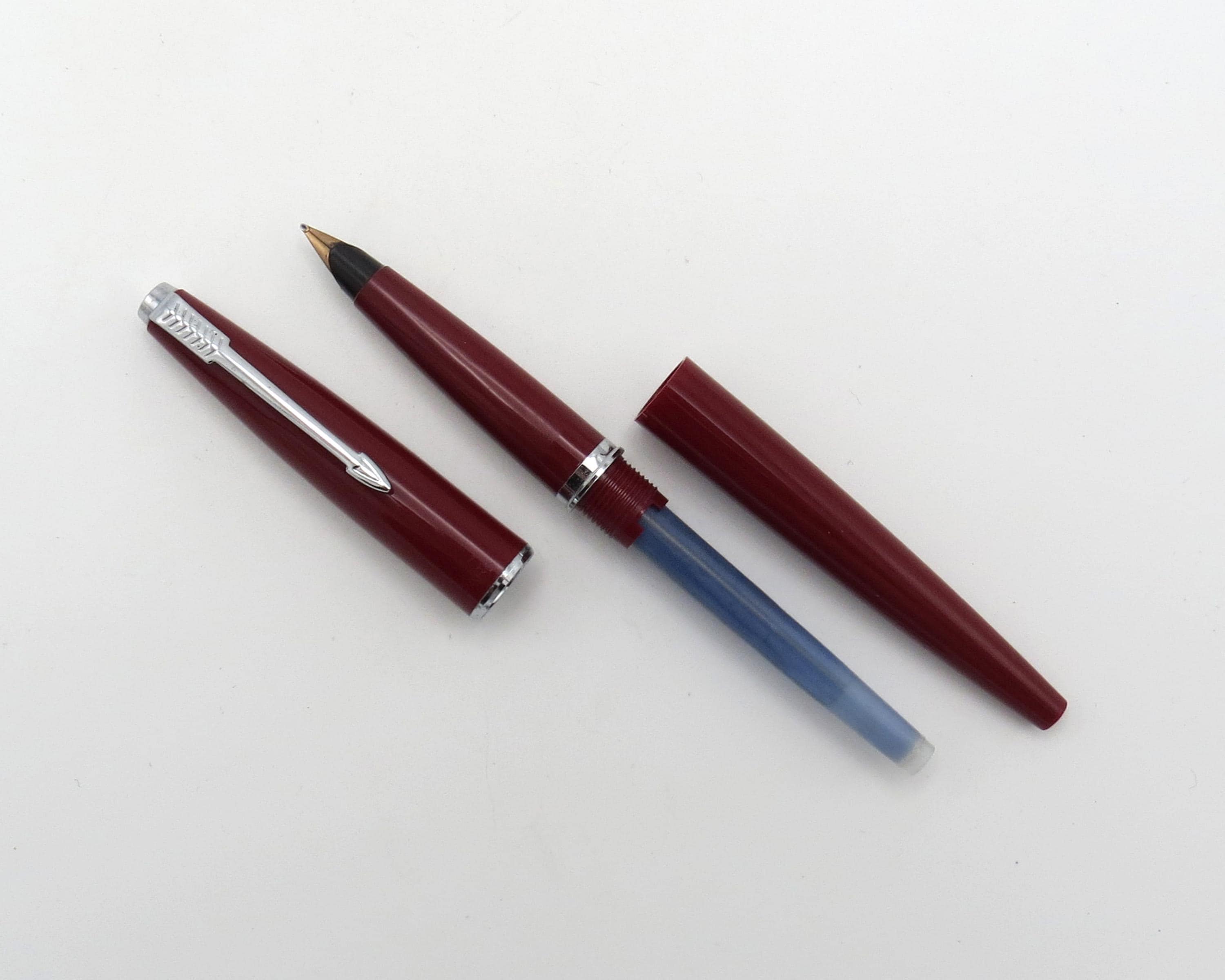 Parker 万年筆 The British Collection Vintage British Parker 45 CT 'arrow' Fountain Pen With Box. 1970s