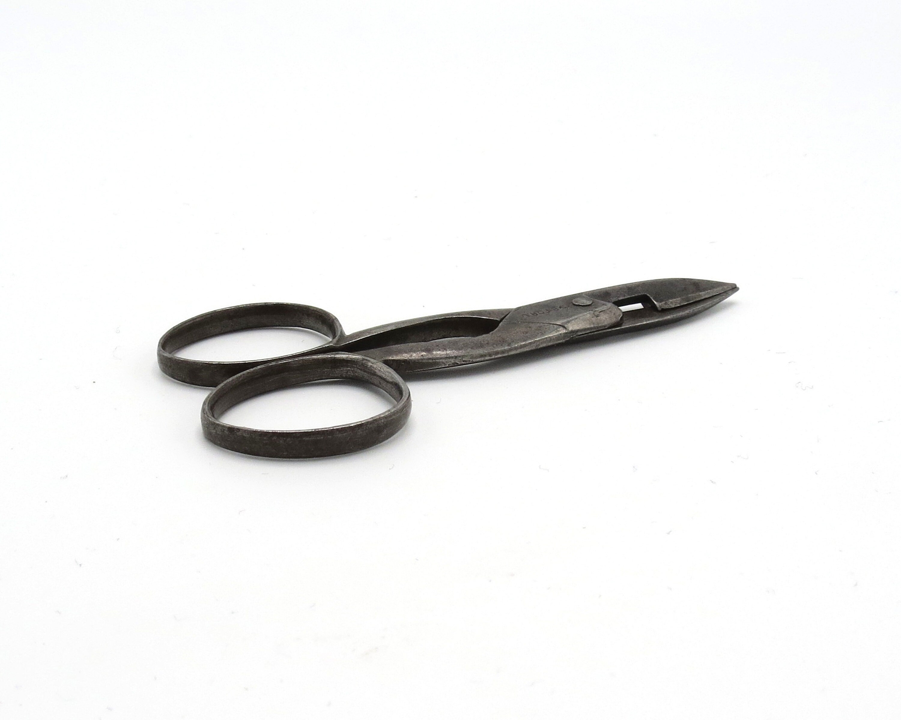 Quality Antique Victorian Buttonhole Scissors by Joseph Rodgers