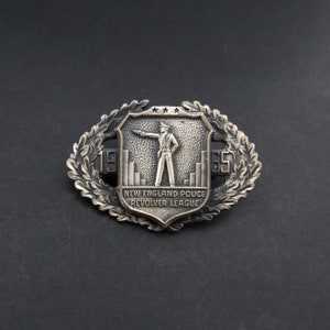 Vintage 1965 New England Police Revolver League Badge. - U.S.A.