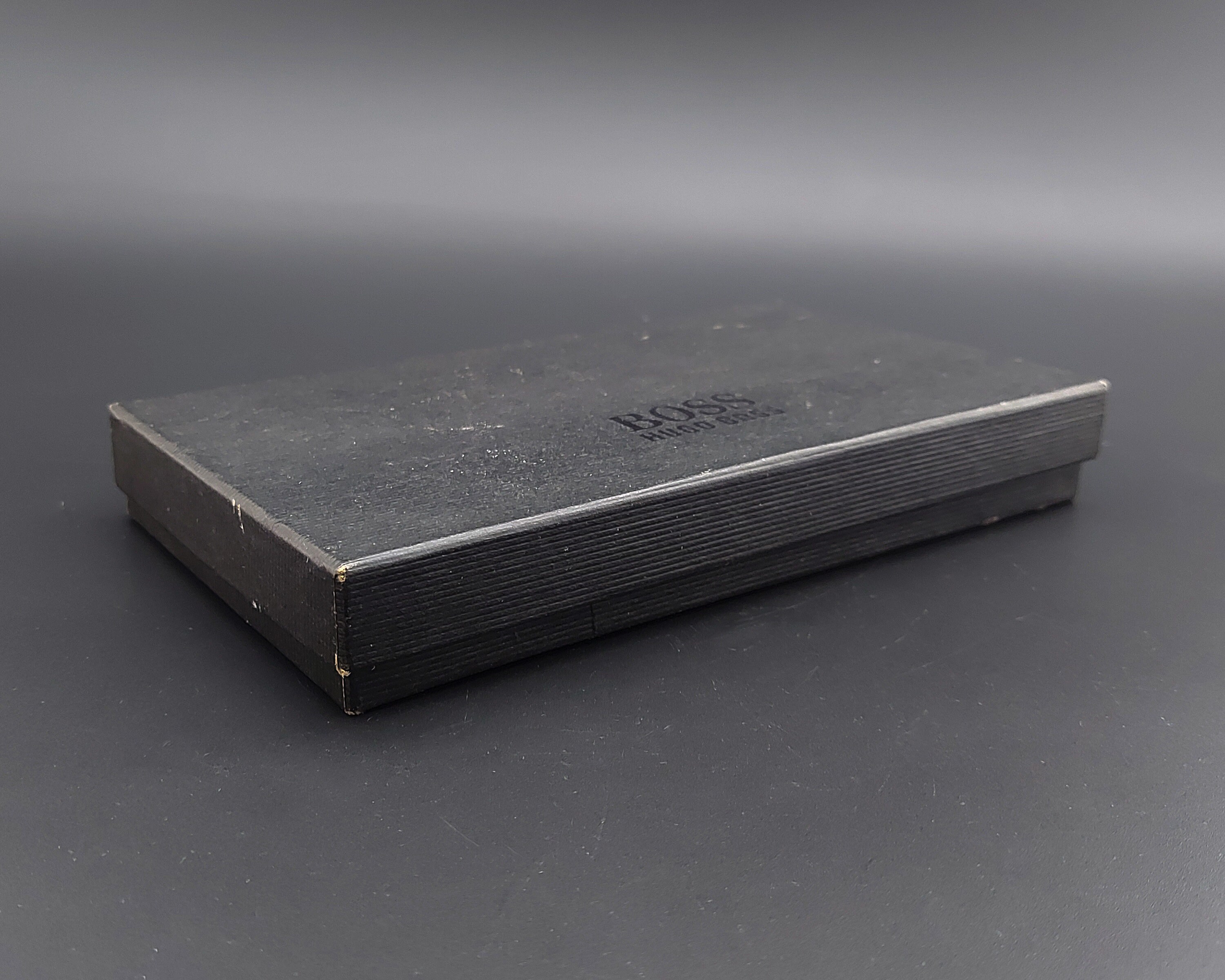 Hugo boss 8 card wallet replica online