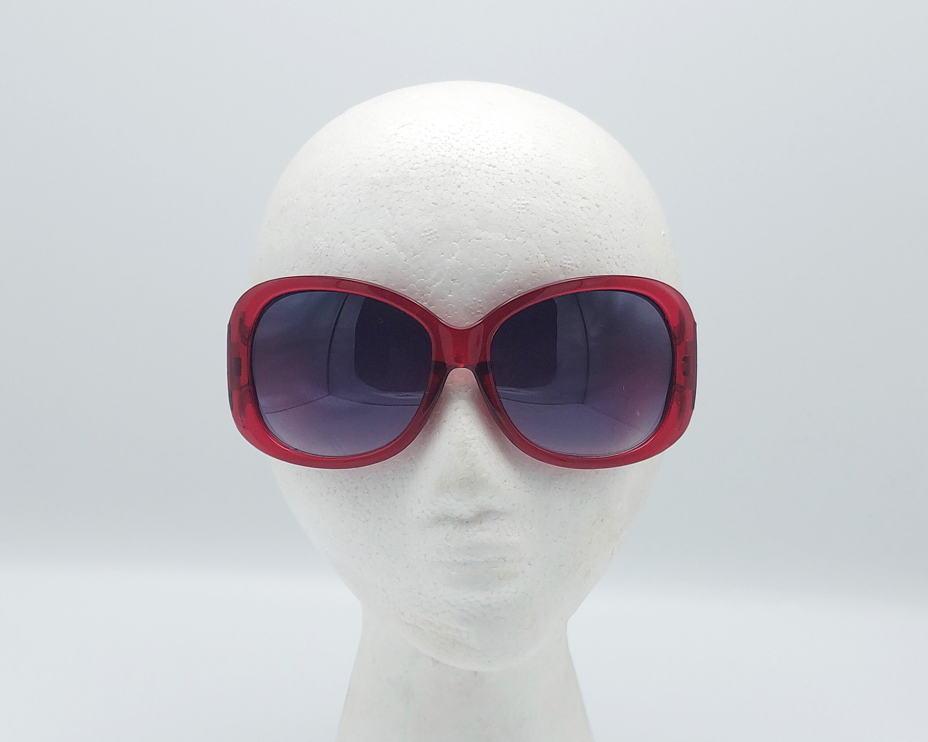 Retro Sunglasses Bordeaux Red Women’s OS. Amazon.com: FEISEDY Retro Square Aviator Sunglasses Women  main image 3