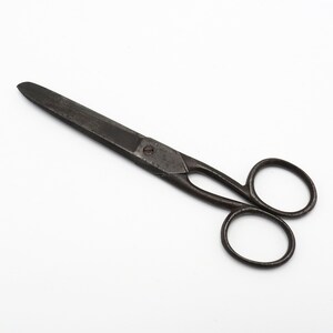 Quality Antique Victorian Buttonhole Scissors by Joseph