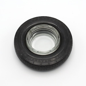 Vintage Goodyear nieuwigheid reclameband asbak. Jaren 50: ideaal accessoire voor mannengrotten!