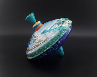 Charming Vintage Thomas the Tank Engine Tinplate Toy Spinning Top