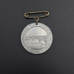 Scarce 1932 Vintage Historic Commemorative Medal - Freeing of the Toll Bridge, Gainsborough, Lincolnshire