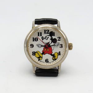 Orologio da polso al quarzo vintage Disney Topolino di Digi-Tech – Cassa da 27,5 mm/1” – Per donne/bambini – Funzionante