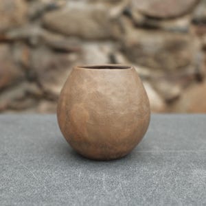 Handgemachte Keramik Yerba Mate Cup Gourd Calabaza mit Lila-Grauer Glasur 300ml