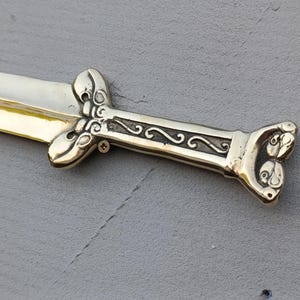 sword of Akinak. Scythians, Medes, Sakas, animal style.