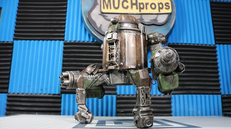 Custom Mech out of Junk and Waterguns