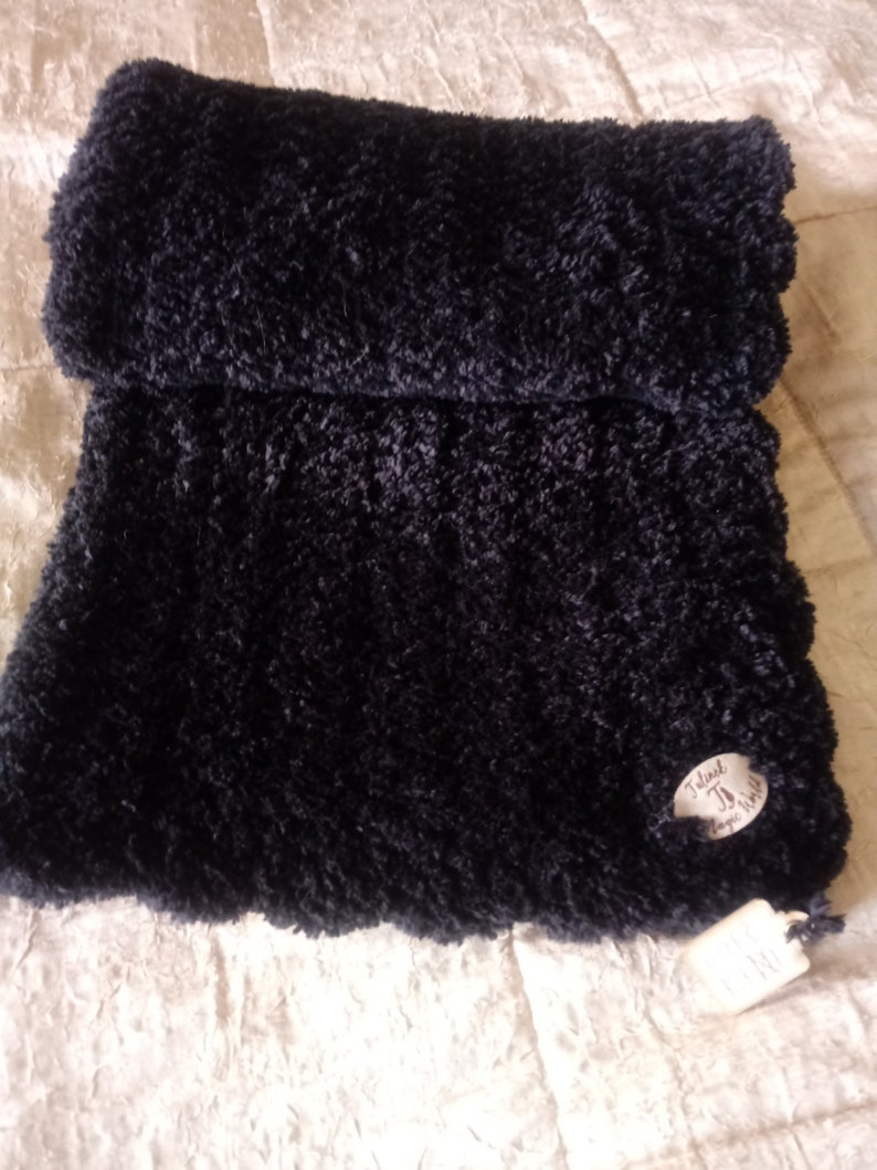 crochet pet plaid, handmade pet crochet ,puppy blanket,cozy pet blanket, crochet animals, cat blanket, fluffy cat plaid matblanket black