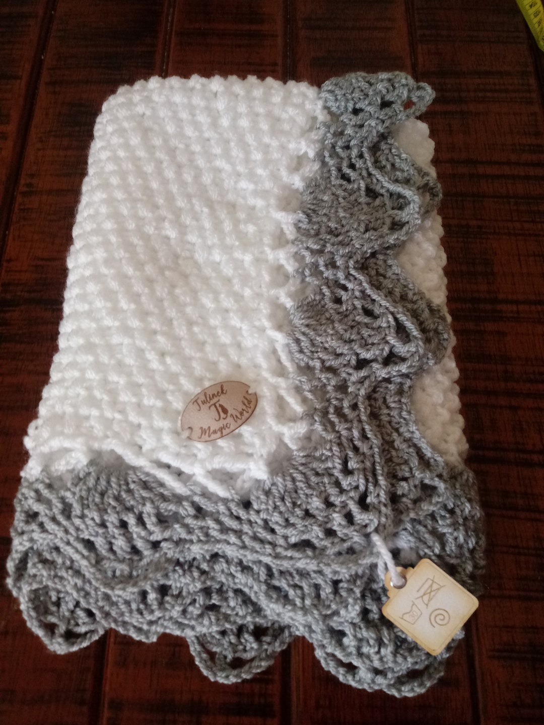 White and Grey Knitted Pet Blanket ,charming Pet Blanket,warm Blanket