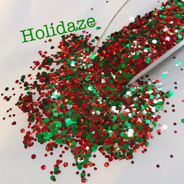 HOLIDAZE - Red and Green Glitter Mix - Christmas Glitter - Polyester Glitter-Solvent Resistant -Chunky Christmas Glitter Mix-Holiday Glitter