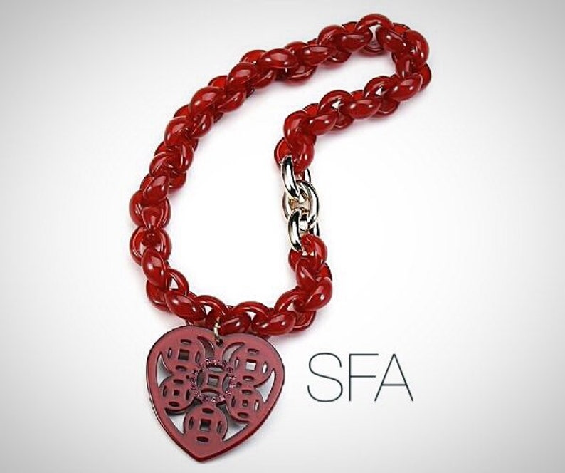 Abby statement piece, chunky heart necklace in 3 different colours Red