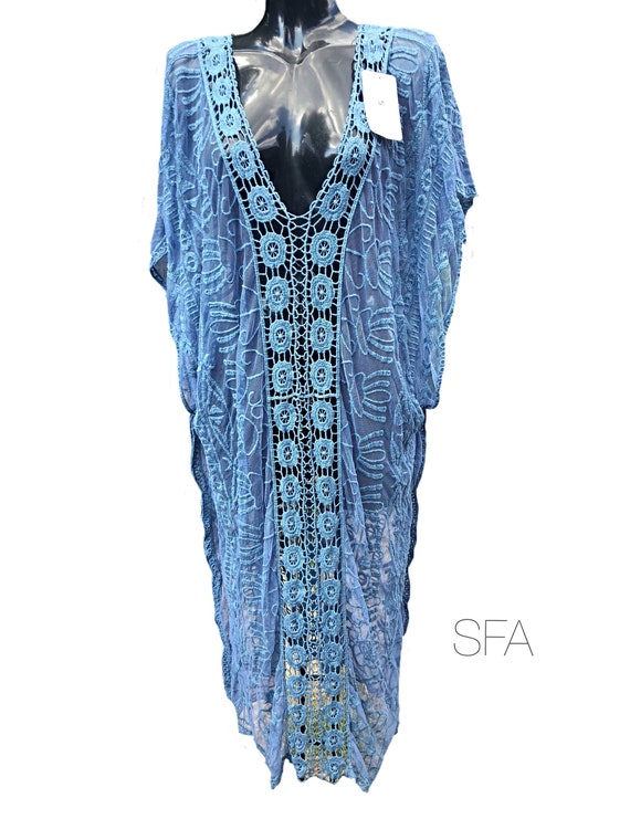 Fabulous maxi tunic, kaftan or beach dress, embriodered with batwinged sleeves and split sides, size 12-24 uk, made in Italy.