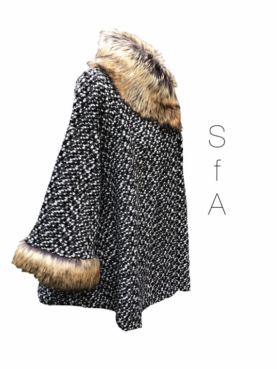 Lagenlook faux fur collar, 2 different coloured jackets, jacket, coat, coatigan with 3/4 high zip 3XL
