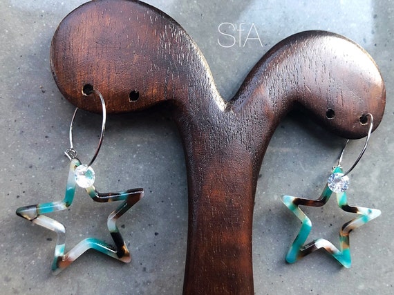Lagenlook hoop star earrings. With diamante. For pierced ears.