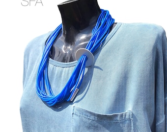 Lagenlook cobalt blue necklace or bracelet, multi thread rubber. With long clip magnetic fastener.