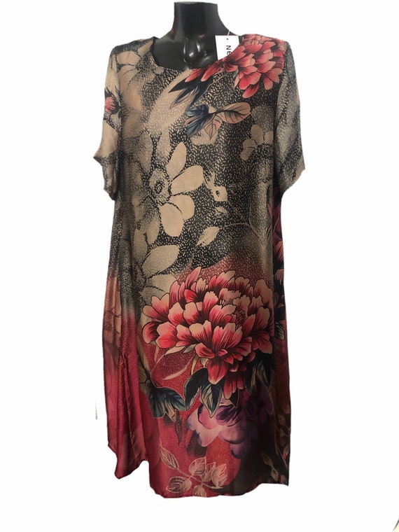 Stunning lagenlook silk lined Neslay flower dress.