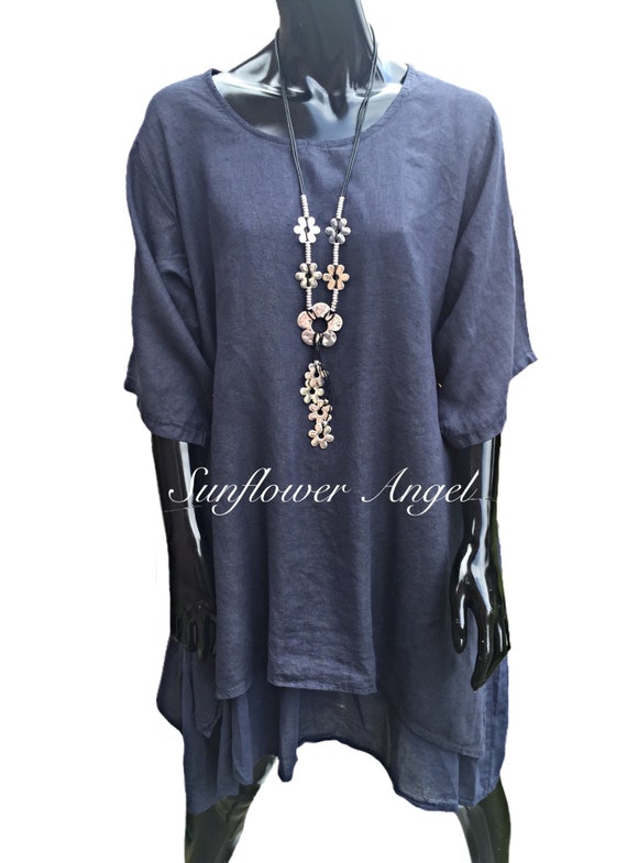 Lagenlook, Linen dress or tunic, with split sides and lined with cotton. Available in coral or dark blue.