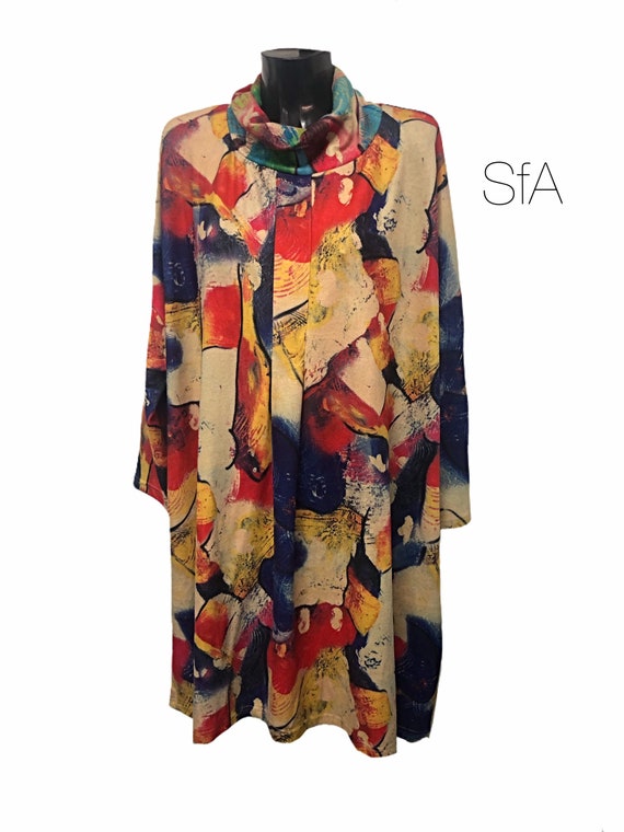 Stunning lagenlook dress, Bella blue, with cowl next and multi coloured pattern. Super soft feel. 2 sizes Sm to 3XL 5XL