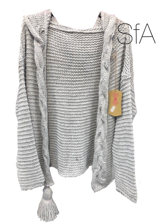 Chunky knit cardigan with hood and single tassel. Size 8, 10, 12, 14. Size Large