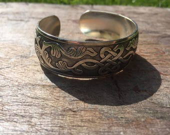 Bracciale, bracciale vintage con rami orientali, design intricato.