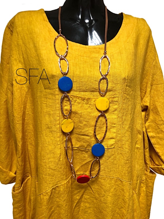 Lagenlook colour wooden discs with large dented gold links multi strand necklace.