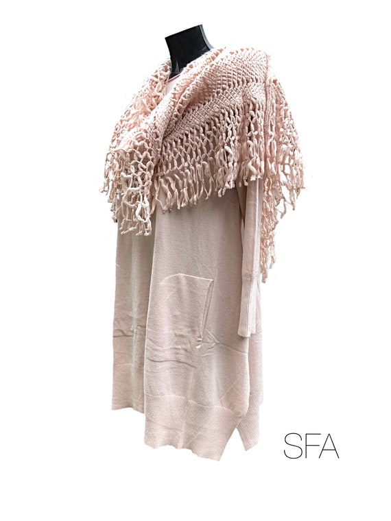 New season lagenlook jumper, with mesh cowl matching scarf, one size 12-18 XXL