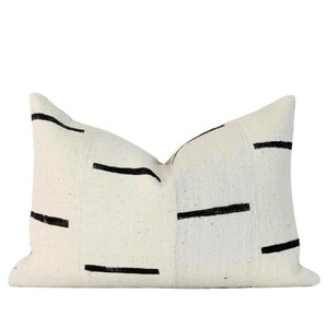 Mudcloth Lumbar Pillow Cover