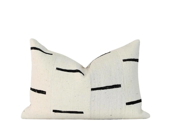 Mudcloth Lumbar Pillow Cover