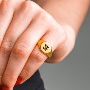 Anel de sinete personalizado – Anel com inicial personalizada em ouro ou prata, joia robusta feita à mão com alfabeto, anel com letra gravada para ela ou ele