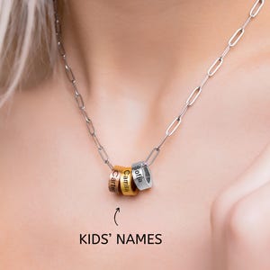 Collar de abuela, collar de abuela con nombres de nietos, plata/oro/oro rosa - Colgante con dije con nombres de nietos grabados
