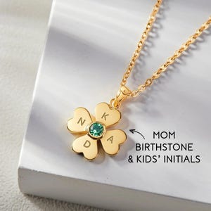 Mutter Halskette - Personalisierte Geburtsstein-Halskette mit Initialen der Kinder, gravierter vierblättriges Kleeblatt-Anhänger, elegantes Glücksgeschenk für Sie