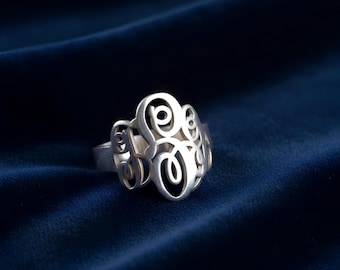 Gepersonaliseerde monogramring – goud of sterlingzilver eerste zegelband – custom damescadeau