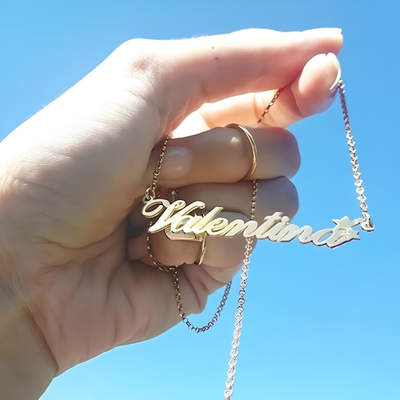 Star Name Necklace - Personalized Gold Name Pendant - Jewelry for Her - Silver Custom Nameplate Jewelry - Gift for Daughter, Girlfriend