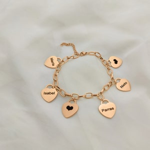 Pulsera personalizada con dije de corazón y nombres de niños grabados: un regalo preciado para mamá y abuela: pulsera familiar
