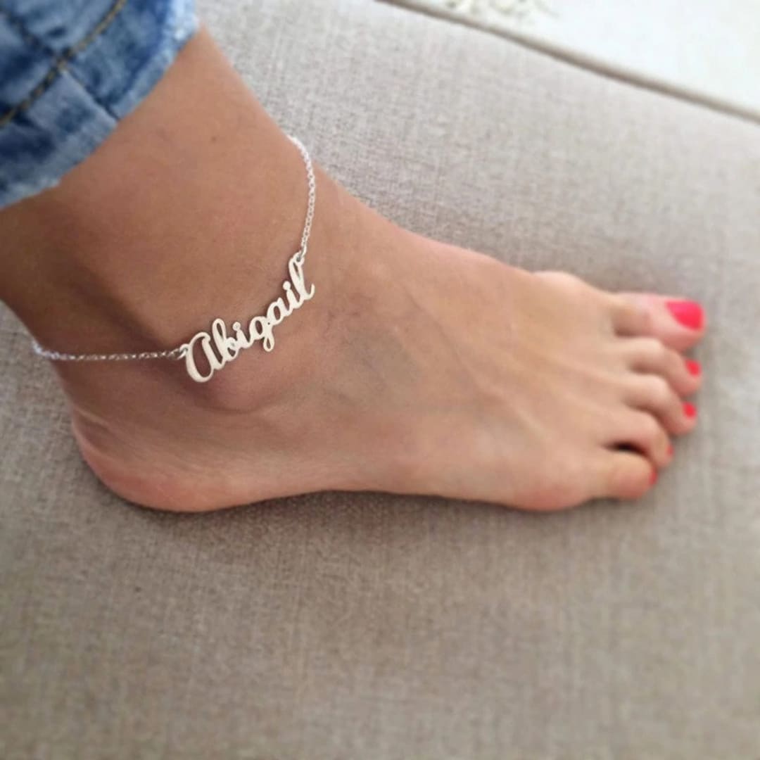 Name Anklet - Ankle Bracelet With Name - Custom Name Ankle Bracelet ...