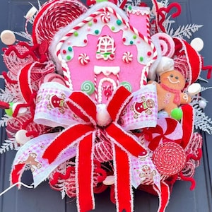 Gingerbread House Christmas Wreath: Pink Candyland Holiday Decor