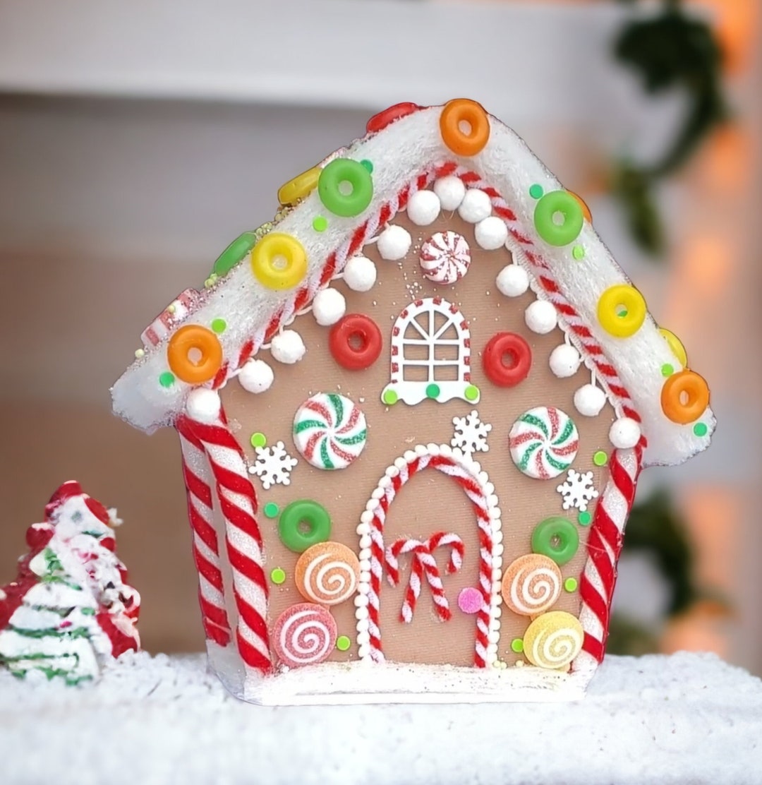 Gingerbread House, Christmas Decor, Christmas Decor, Centerpiece