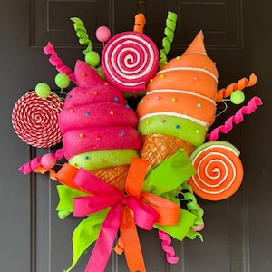 Corona de helado de caramelo: decoración de puerta de tienda de dulces de verano