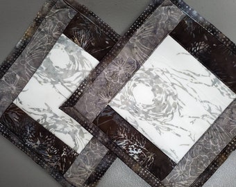 Hot Pads set of 2, Pot Holders set of 2, Unique quilted with batik fabrics, Wedding gift, Hostess gift, Housewarming gift